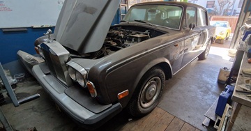 Rolls Royce SIlver Shadow z 1975r.